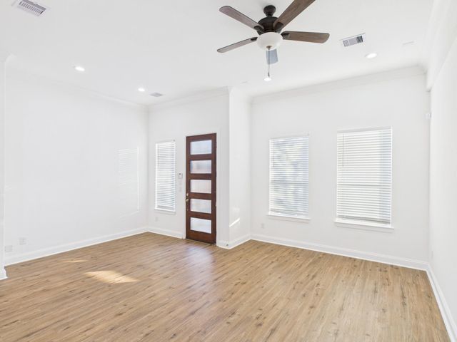 4619 Stassen Street B, Houston, TX 77051