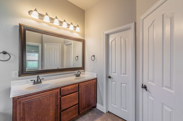 813 Andrews Court, Anna, TX 75409
