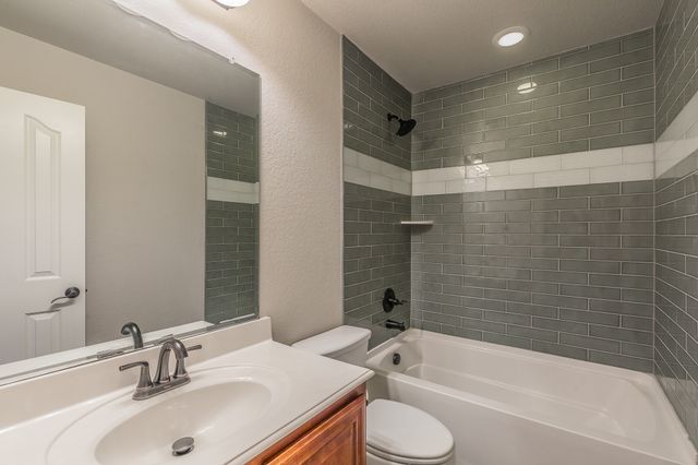 813 Andrews Court, Anna, TX 75409