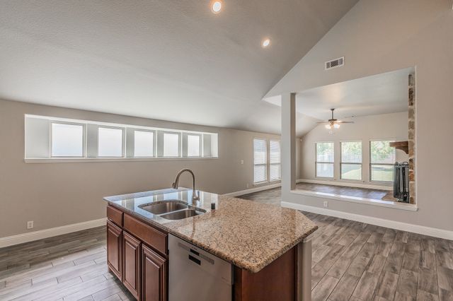 813 Andrews Court, Anna, TX 75409