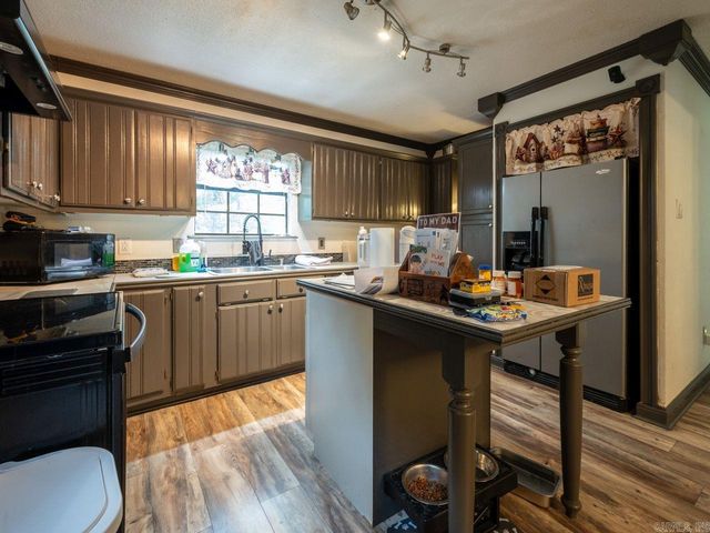 3306 Lena Lane, Jacksonville, AR 72076