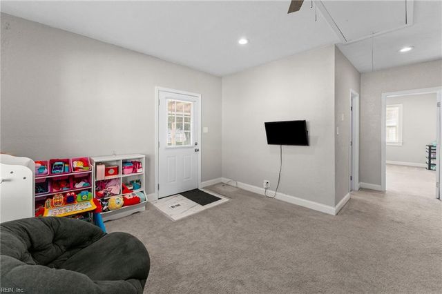 254 Pocahontas PL, Hampton, VA 23661