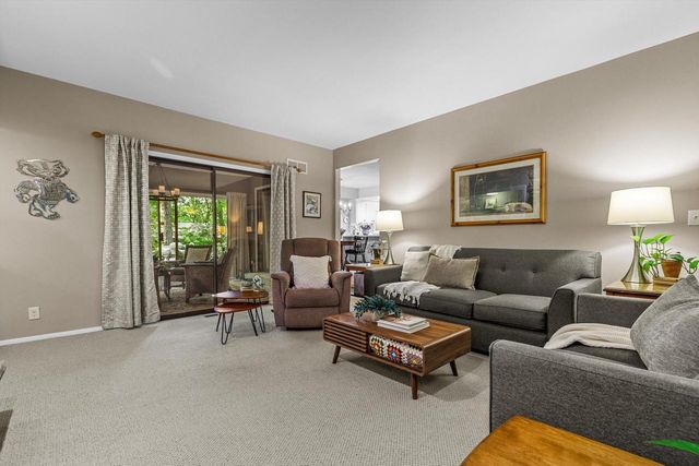5003 Bluebird LANE, Racine, WI 53406
