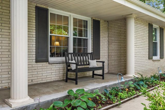 5003 Bluebird LANE, Racine, WI 53406