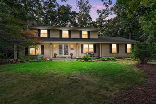 5003 Bluebird LANE, Racine, WI 53406