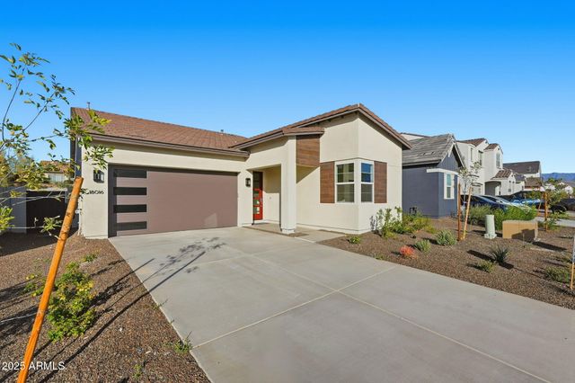 18016 W BIGHORN Avenue, Goodyear, AZ 85338