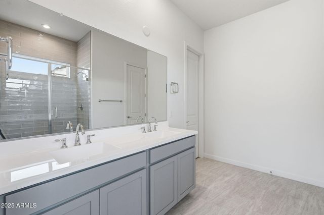 18016 W BIGHORN Avenue, Goodyear, AZ 85338