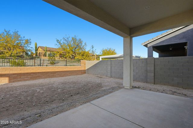 18016 W BIGHORN Avenue, Goodyear, AZ 85338