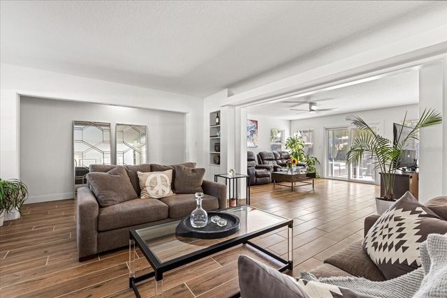 2418 EUSTON ROAD, Winter Park, FL 32789