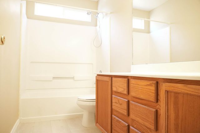 7455 Redpoll Road NW, Albuquerque, NM 87114