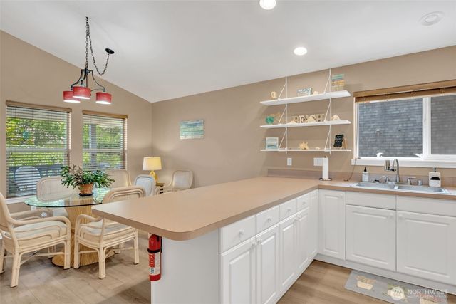 318 Duck Lake Drive NE, Ocean Shores, WA 98569