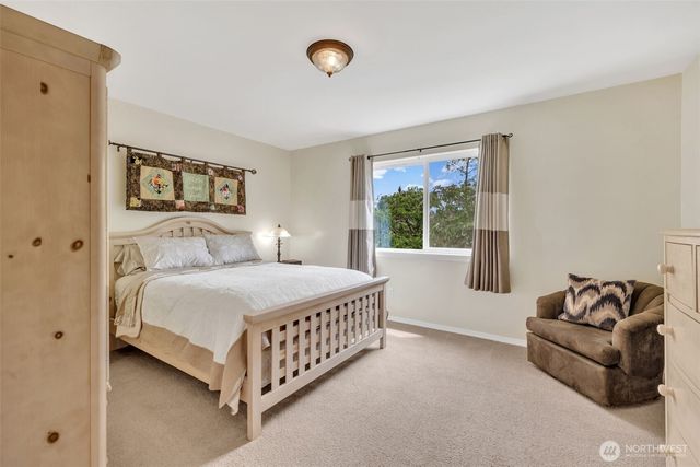 318 Duck Lake Drive NE, Ocean Shores, WA 98569