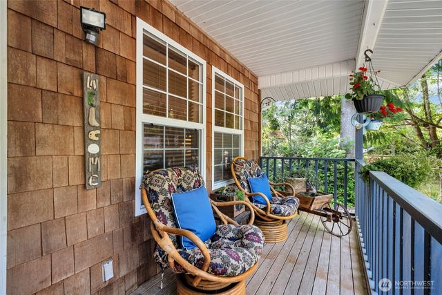 318 Duck Lake Drive NE, Ocean Shores, WA 98569