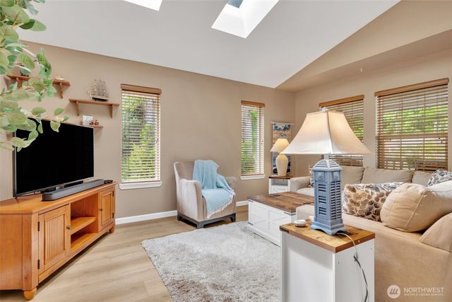 318 Duck Lake Drive NE, Ocean Shores, WA 98569