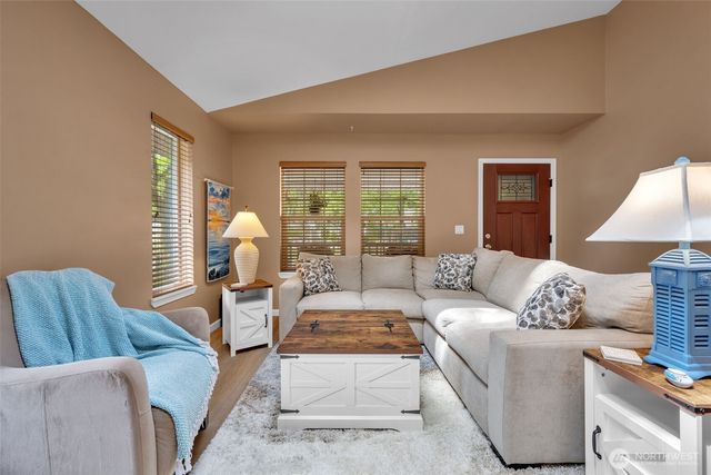 318 Duck Lake Drive NE, Ocean Shores, WA 98569