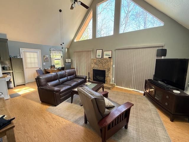 420 W Ridge Drive, Murphy, NC 28906