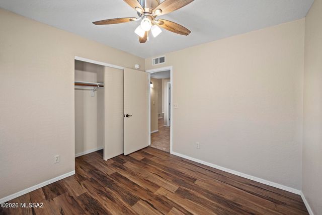 3067 W Country Hill Drive, Tucson, AZ 85742