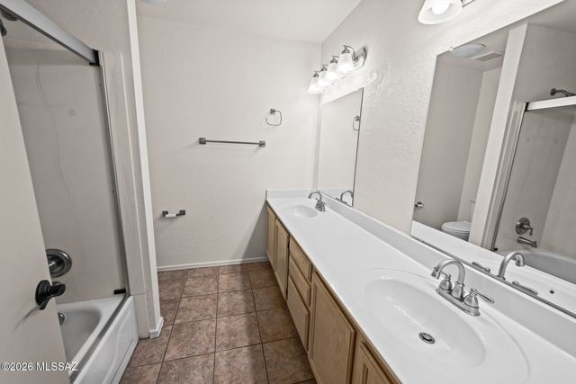 3067 W Country Hill Drive, Tucson, AZ 85742