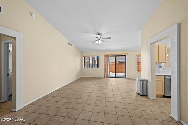 3067 W Country Hill Drive, Tucson, AZ 85742