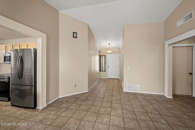 3067 W Country Hill Drive, Tucson, AZ 85742