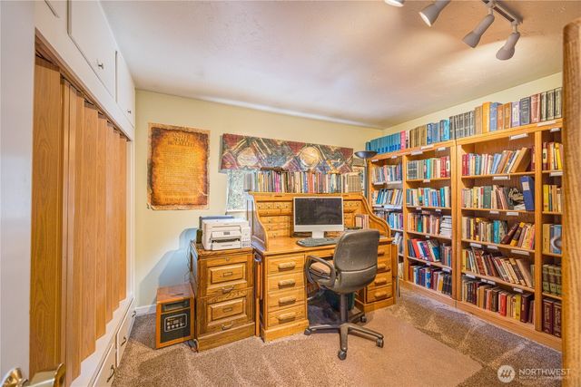 477 Wasankari Road, Port Angeles, WA 98363