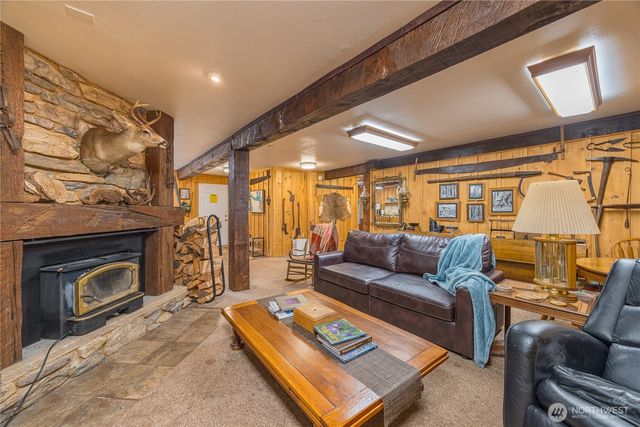 477 Wasankari Road, Port Angeles, WA 98363