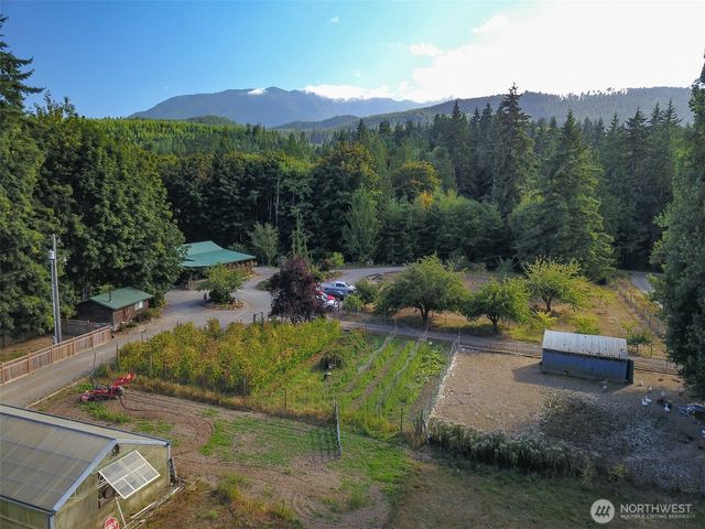 477 Wasankari Road, Port Angeles, WA 98363