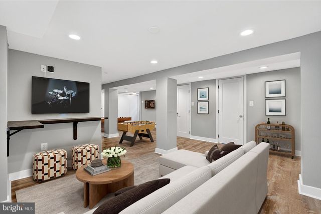 7903 WOODBURY DR, Silver Spring, MD 20910