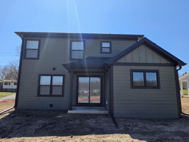 W3528 Park DRIVE, Lake Geneva, WI 53147