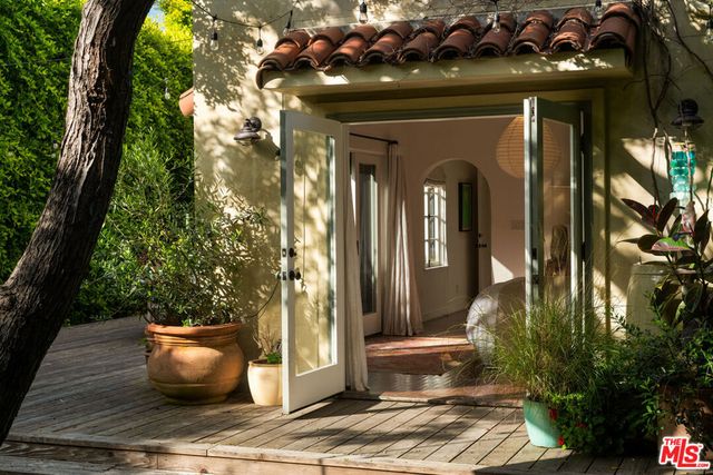 2206 5th Street, Santa Monica, CA 90405