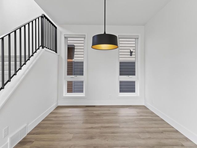 9405 S Cypress PLACE, Oak Creek, WI 53154