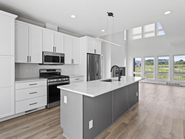 9405 S Cypress PLACE, Oak Creek, WI 53154