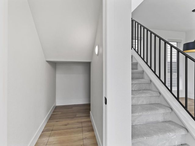 9405 S Cypress PLACE, Oak Creek, WI 53154