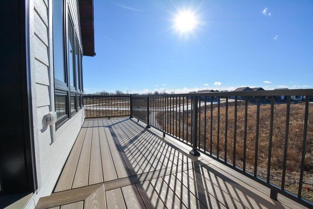 9405 S Cypress PLACE, Oak Creek, WI 53154