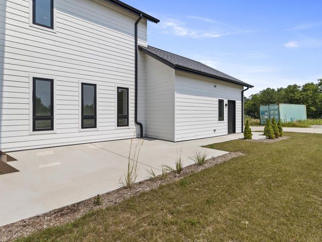 9405 S Cypress PLACE, Oak Creek, WI 53154