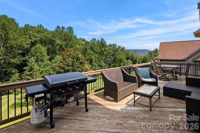 37 Stone House Road, Arden, NC 28704