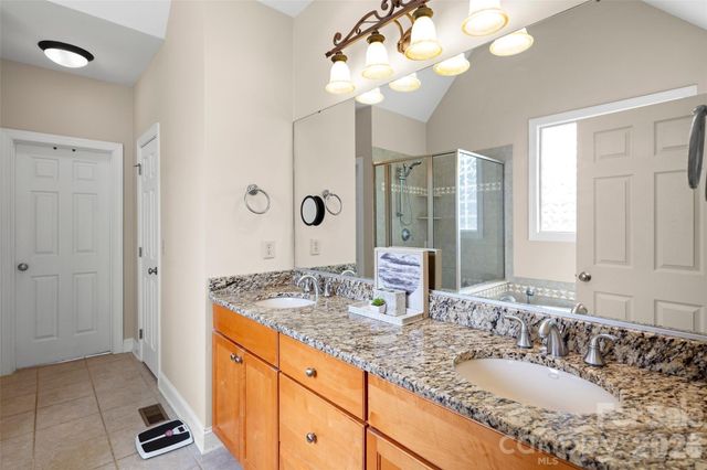 37 Stone House Road, Arden, NC 28704