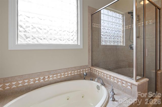 37 Stone House Road, Arden, NC 28704