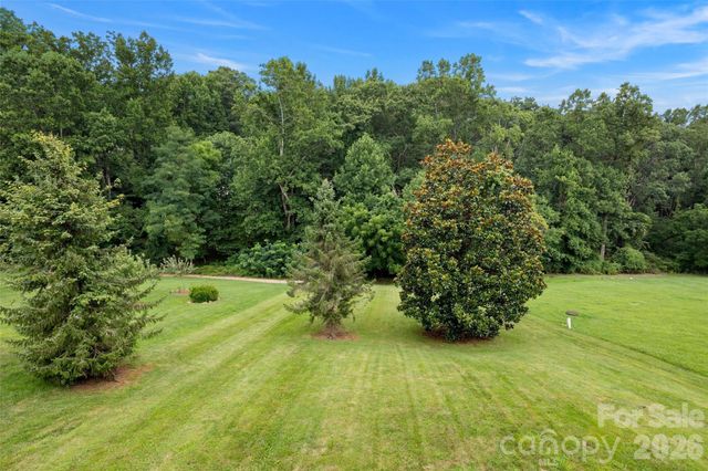 37 Stone House Road, Arden, NC 28704