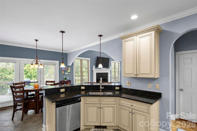 37 Stone House Road, Arden, NC 28704