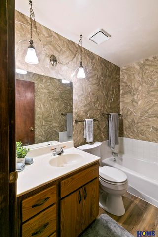 3448 N 52nd Street, Lincoln, NE 68504