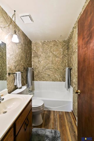 3448 N 52nd Street, Lincoln, NE 68504