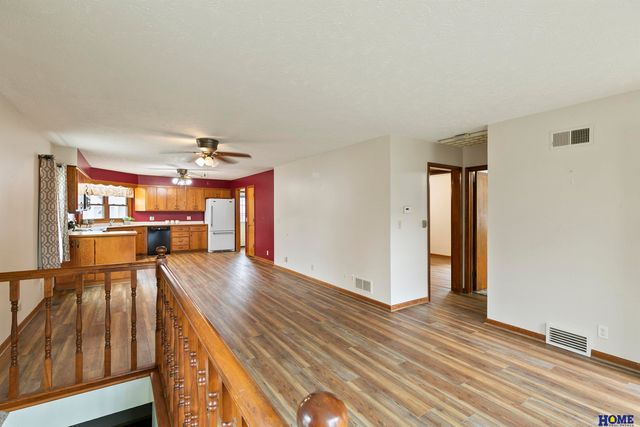 3448 N 52nd Street, Lincoln, NE 68504