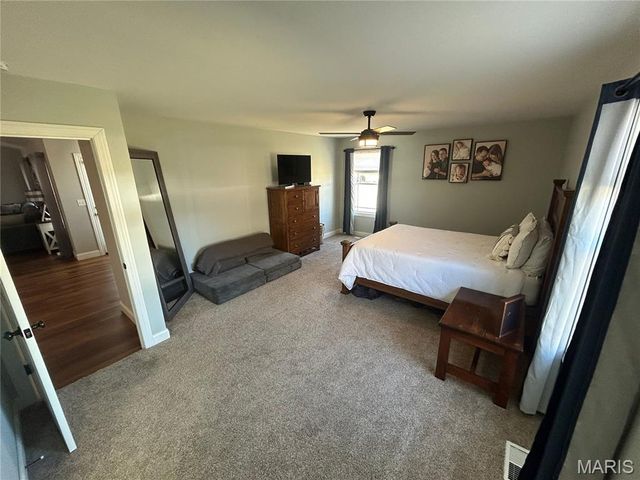 708 Boulder Way, Jerseyville, IL 62052