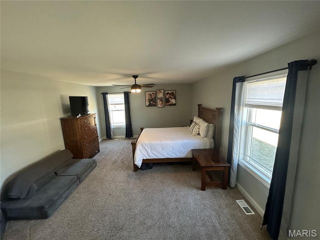 708 Boulder Way, Jerseyville, IL 62052