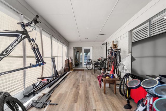 1715 Covemeadow Drive, Arlington, TX 76012