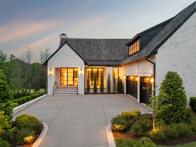 7577 Whiskey Rd, College Grove, TN 37046