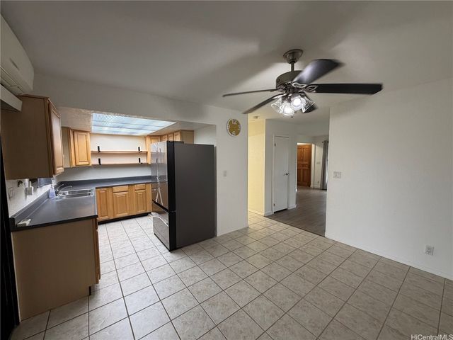 98-1772 Kaahumanu Street 57C, Pearl City, HI 96782