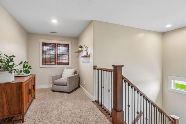 7025 Northwood Drive, Johnston, IA 50131