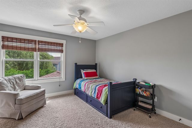 7025 Northwood Drive, Johnston, IA 50131
